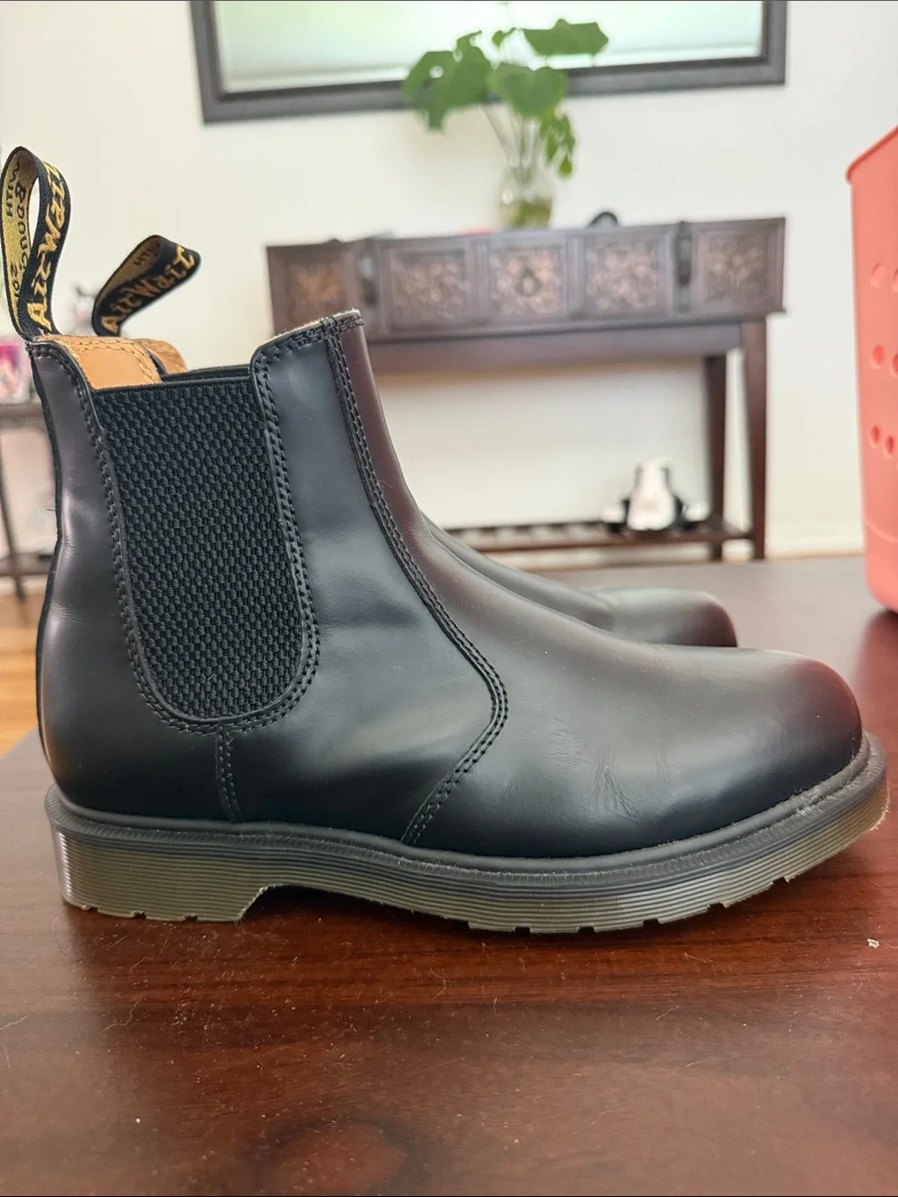 Doc Marten Chelsea boot